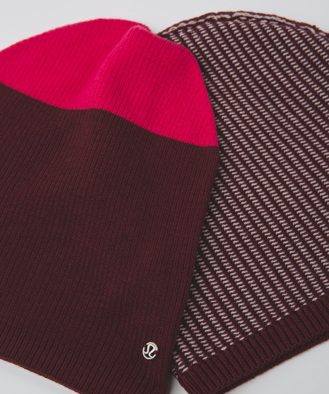 Lululemon On The Go Toque - Butter Pink / Bordeaux Drama / Wine Berry