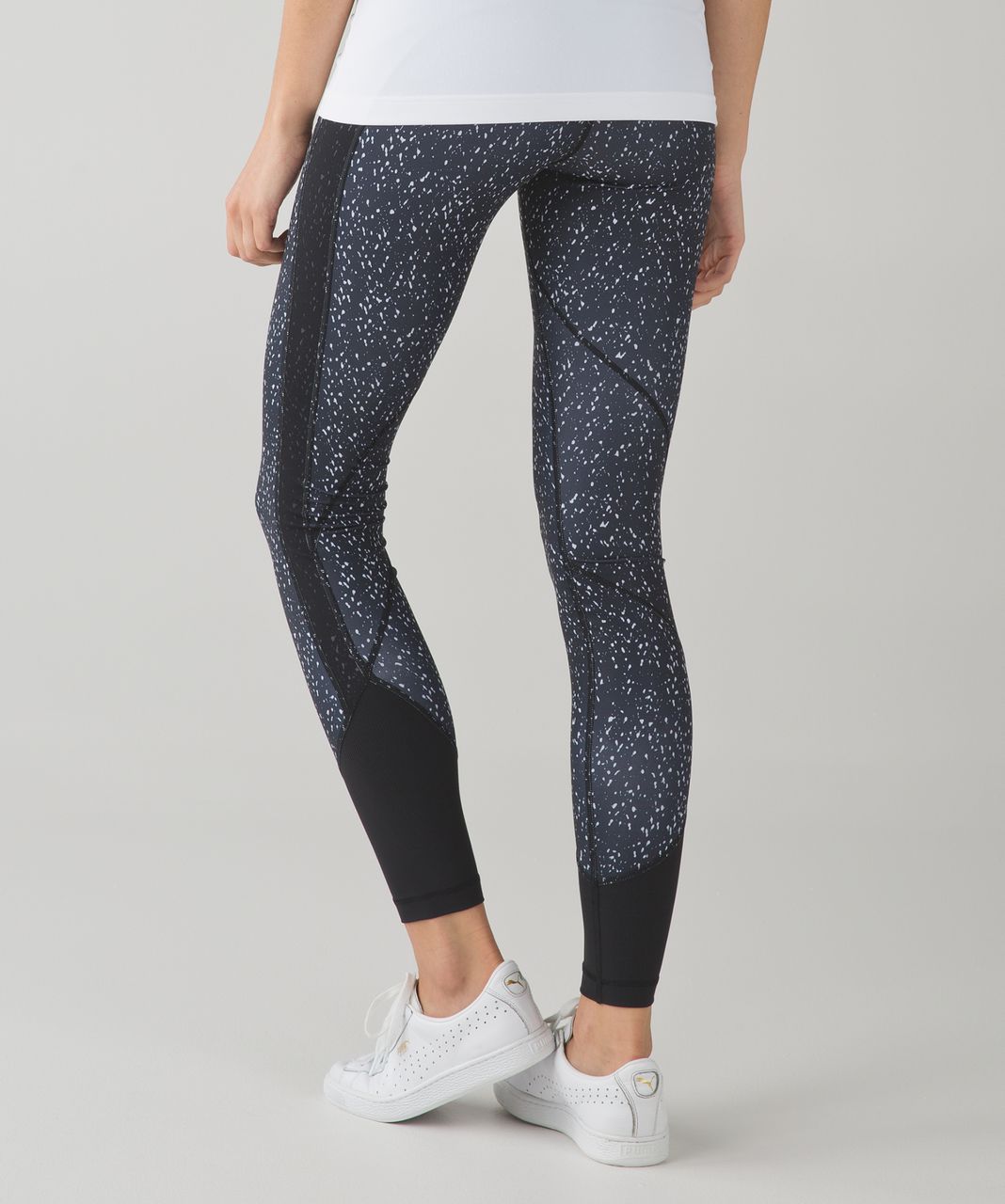 Lululemon Drop It Like It's Hot Tight - Butterfly Texture Black White / Black