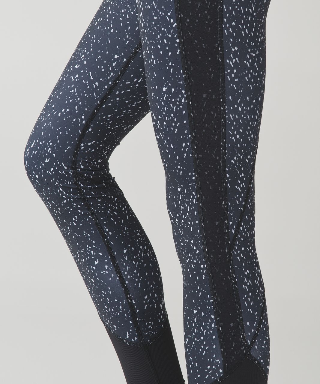 Lululemon Drop It Like It's Hot Tight - Butterfly Texture Black White / Black