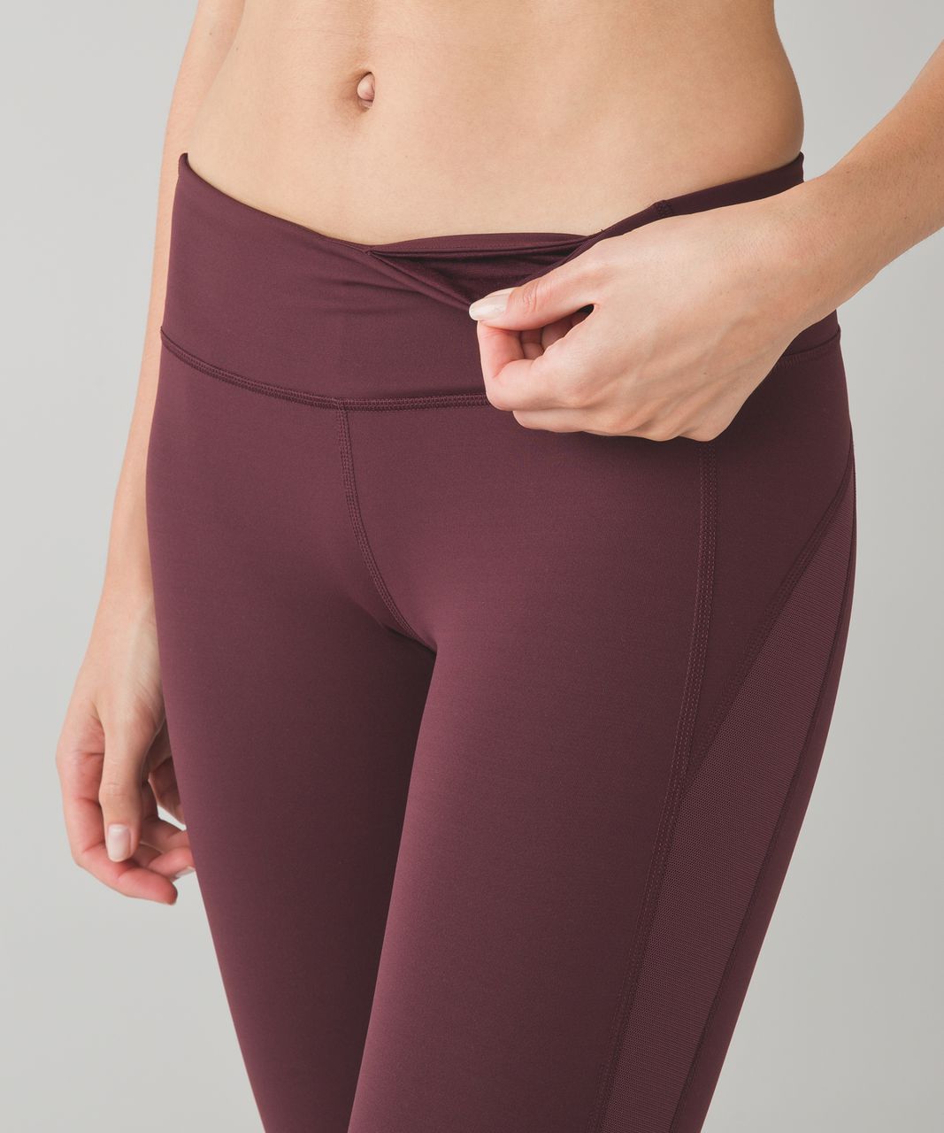 Lululemon Drop It Like It's Hot Tight - Bordeaux Drama