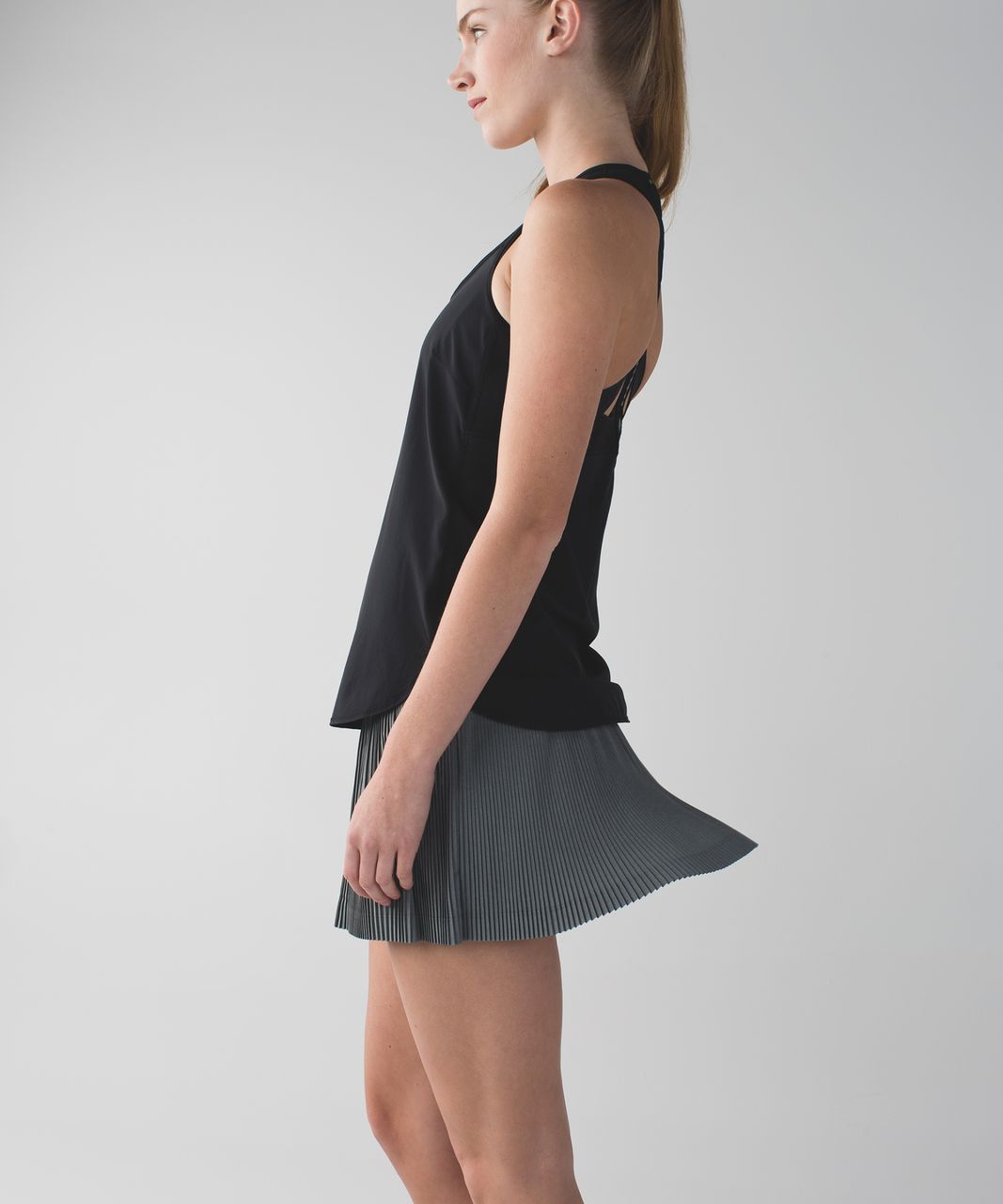 Lululemon Vent It Out Singlet - Black