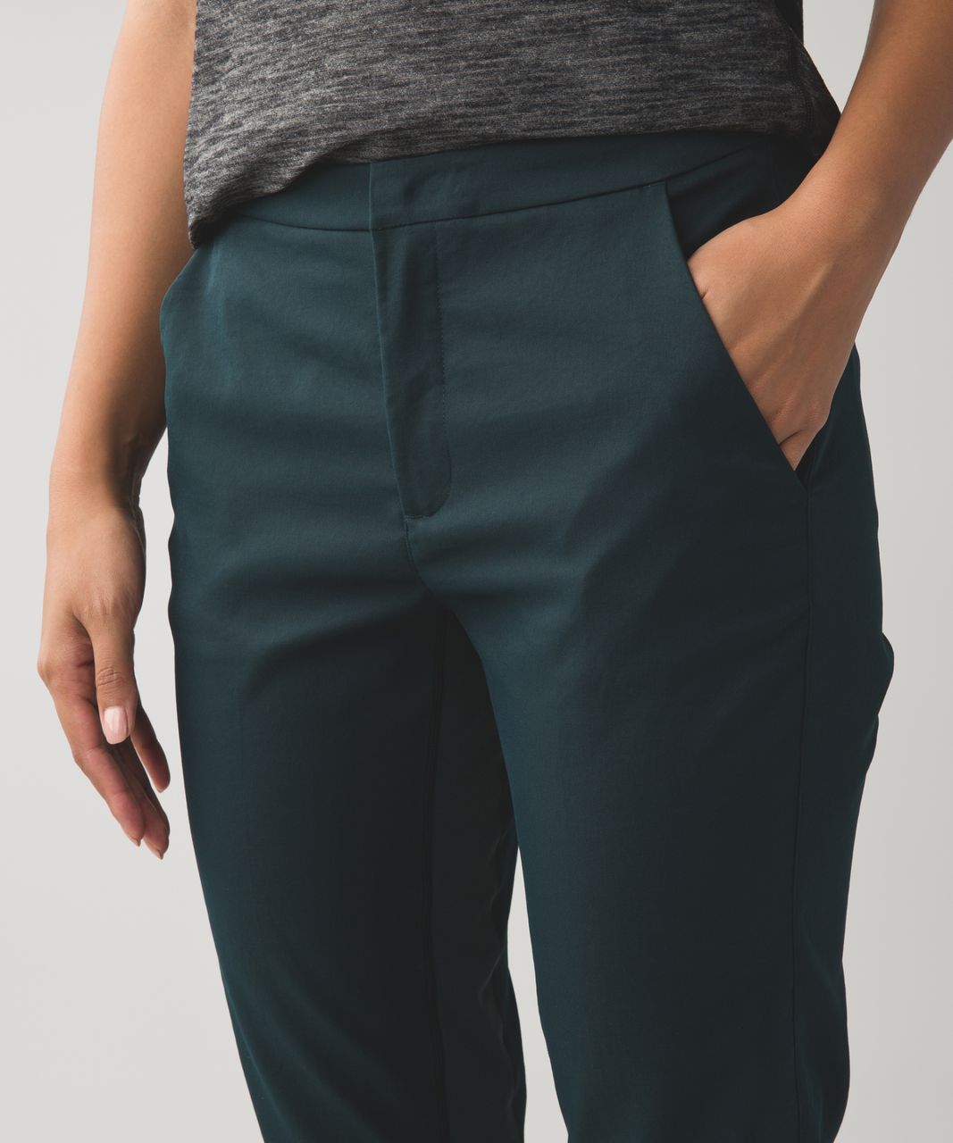 Lululemon &go City Trek Trouser - Dark Fuel