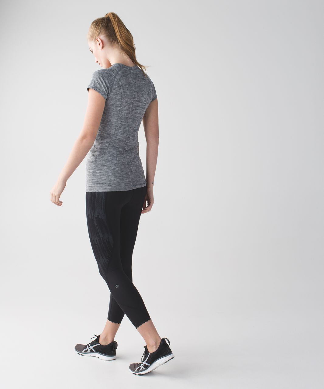 Lululemon Tight Stuff Tight Black and Print SZ 10 - $82 - From NEFIS