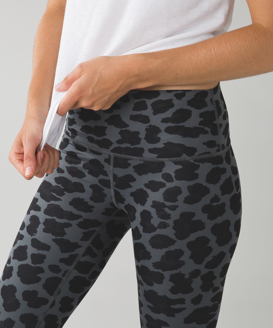 Lululemon High Times Pant *Full-On Luxtreme - Cherry Cheetah Dark Slate Black