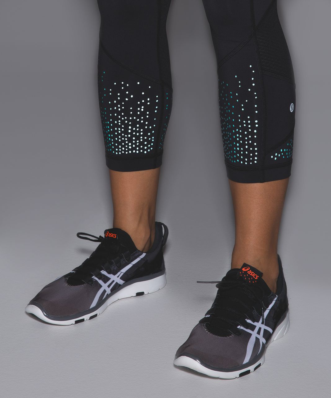 Lululemon Pace Rival Crop *Lights Out - Black / Forage Teal