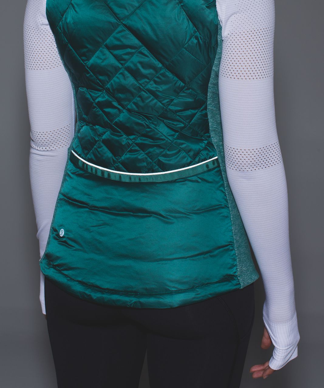 Lululemon Down For A Run Vest - Forage Teal