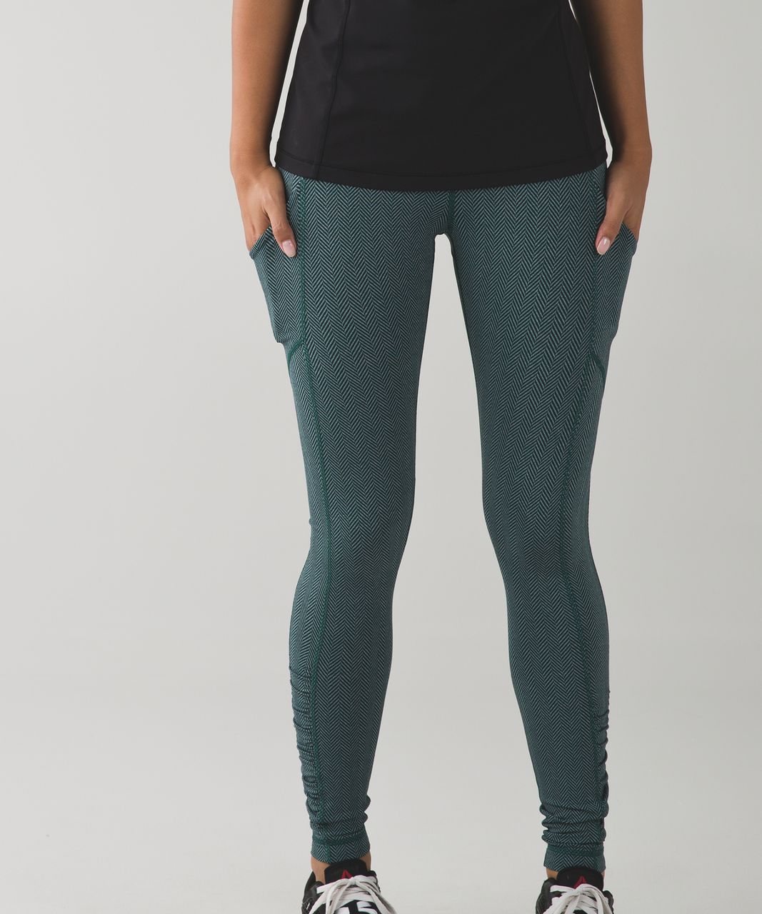 Lululemon Speed Tight IV - Giant Herringbone Black Heathered Forage Teal