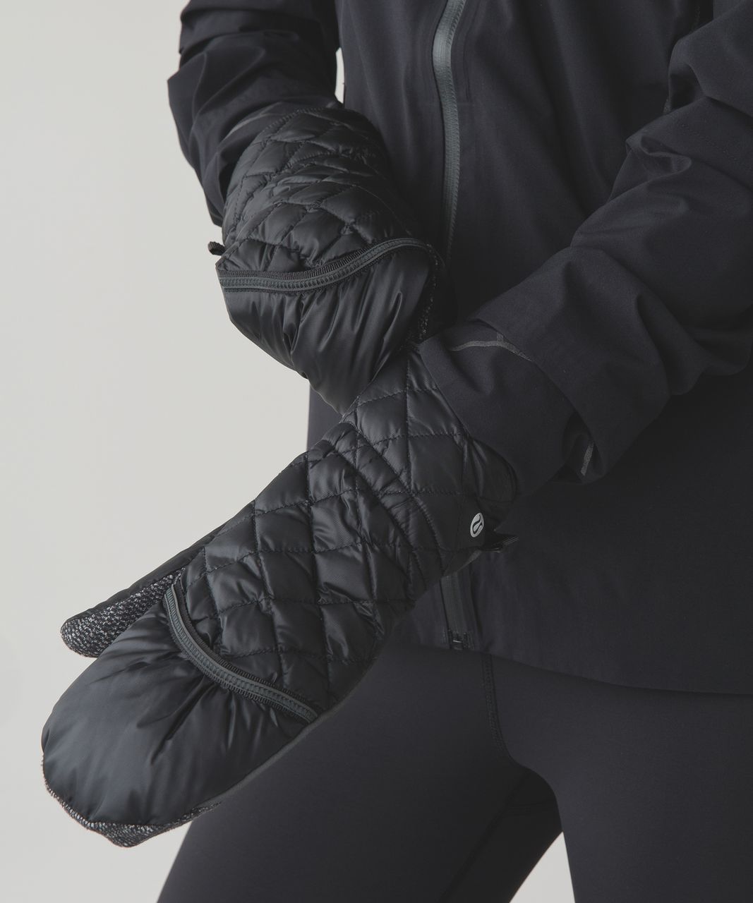 Lululemon Down For A Run Mittens - Black