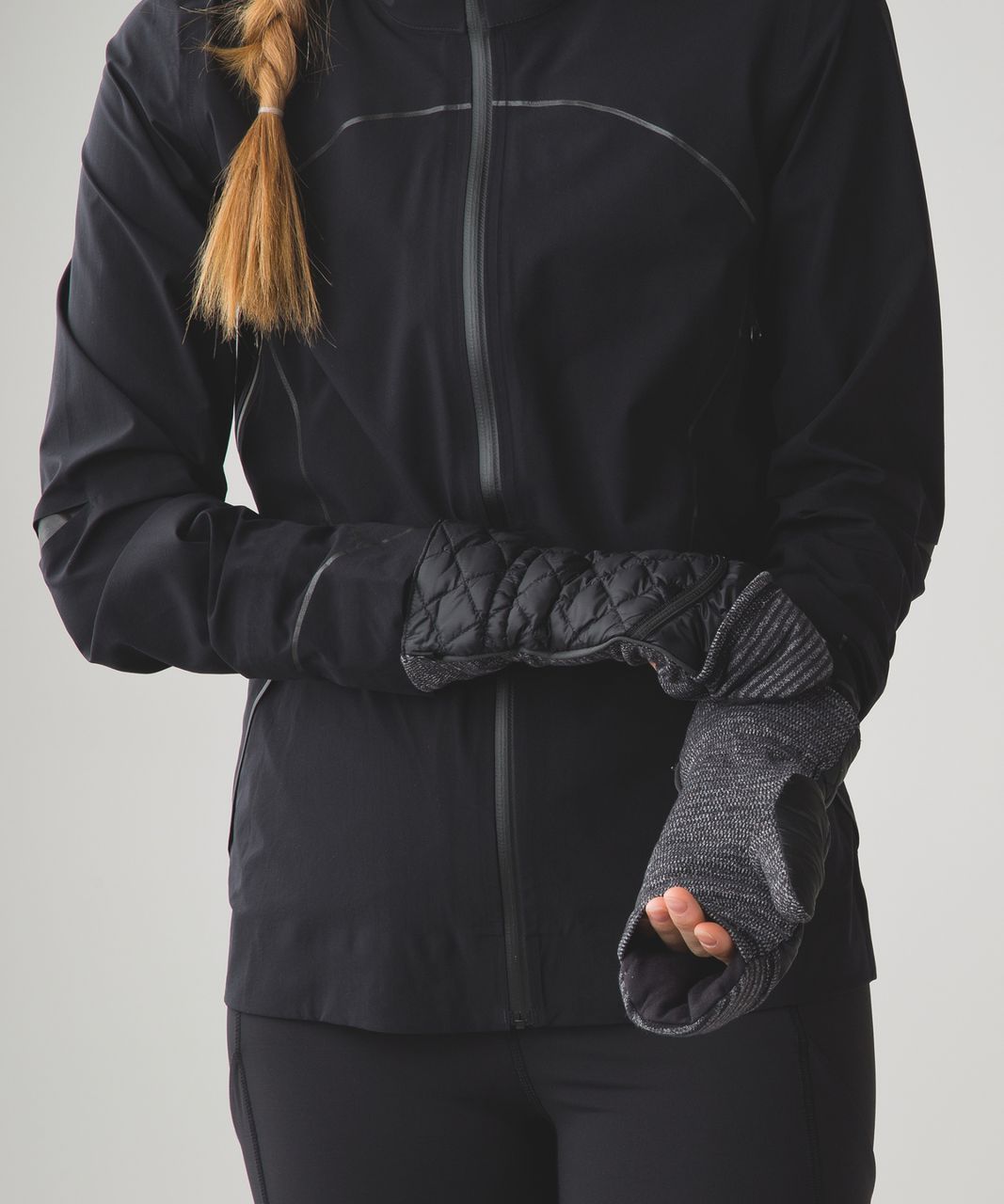 Lululemon Down For A Run Mittens - Black