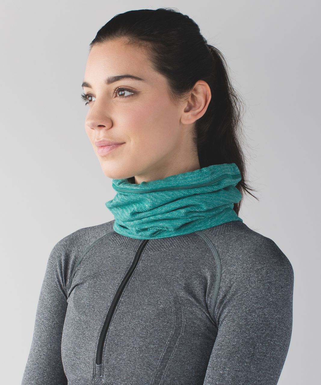 Lululemon Run Fast Neck Warmer - Mini Check Pique Hunter Green ...