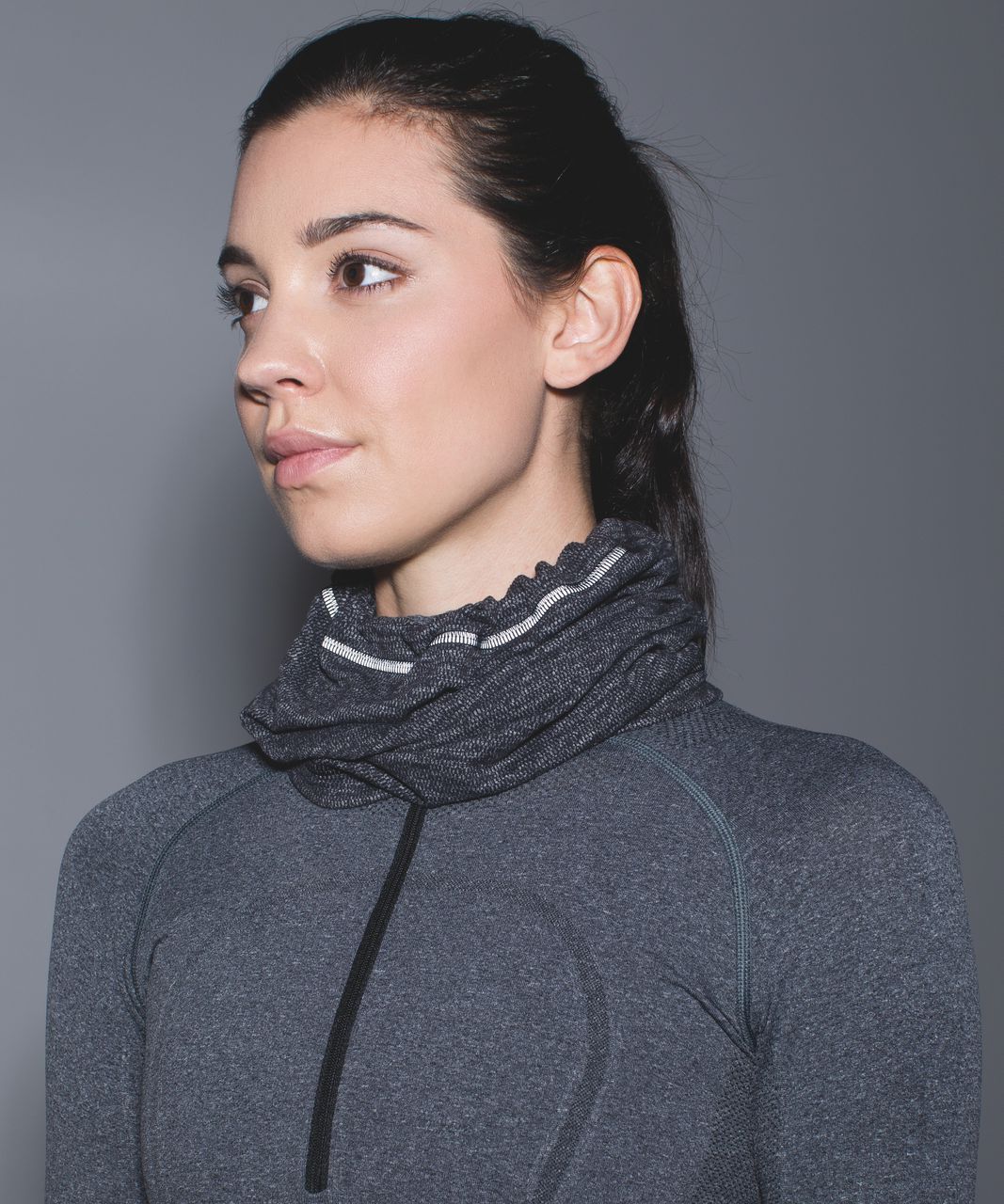 Lululemon Run Fast Neck Warmer - Mini Check Pique Black Heathered Black