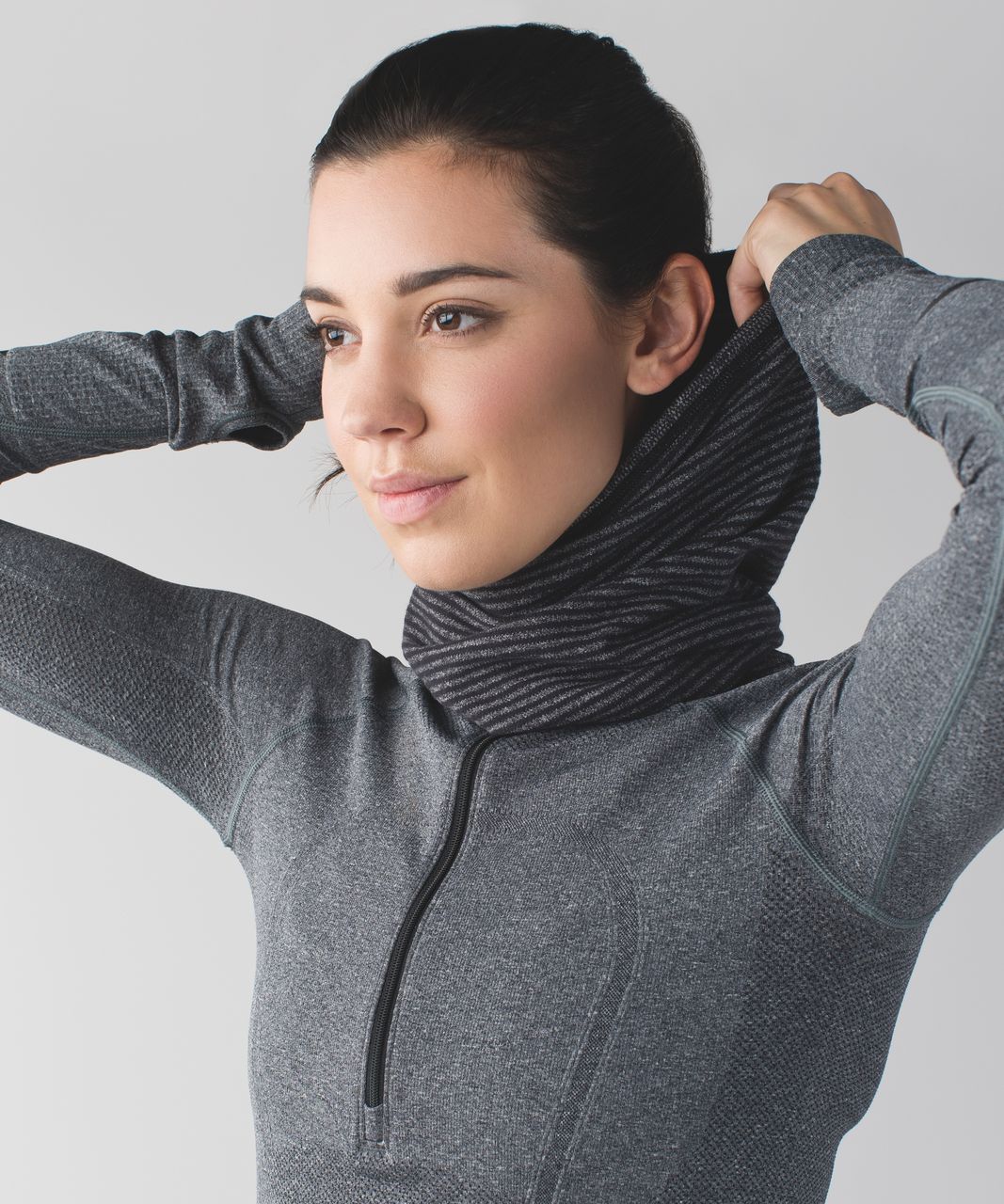 Lululemon Run Fast Neck Warmer - Mini Check Pique Black Heathered Black