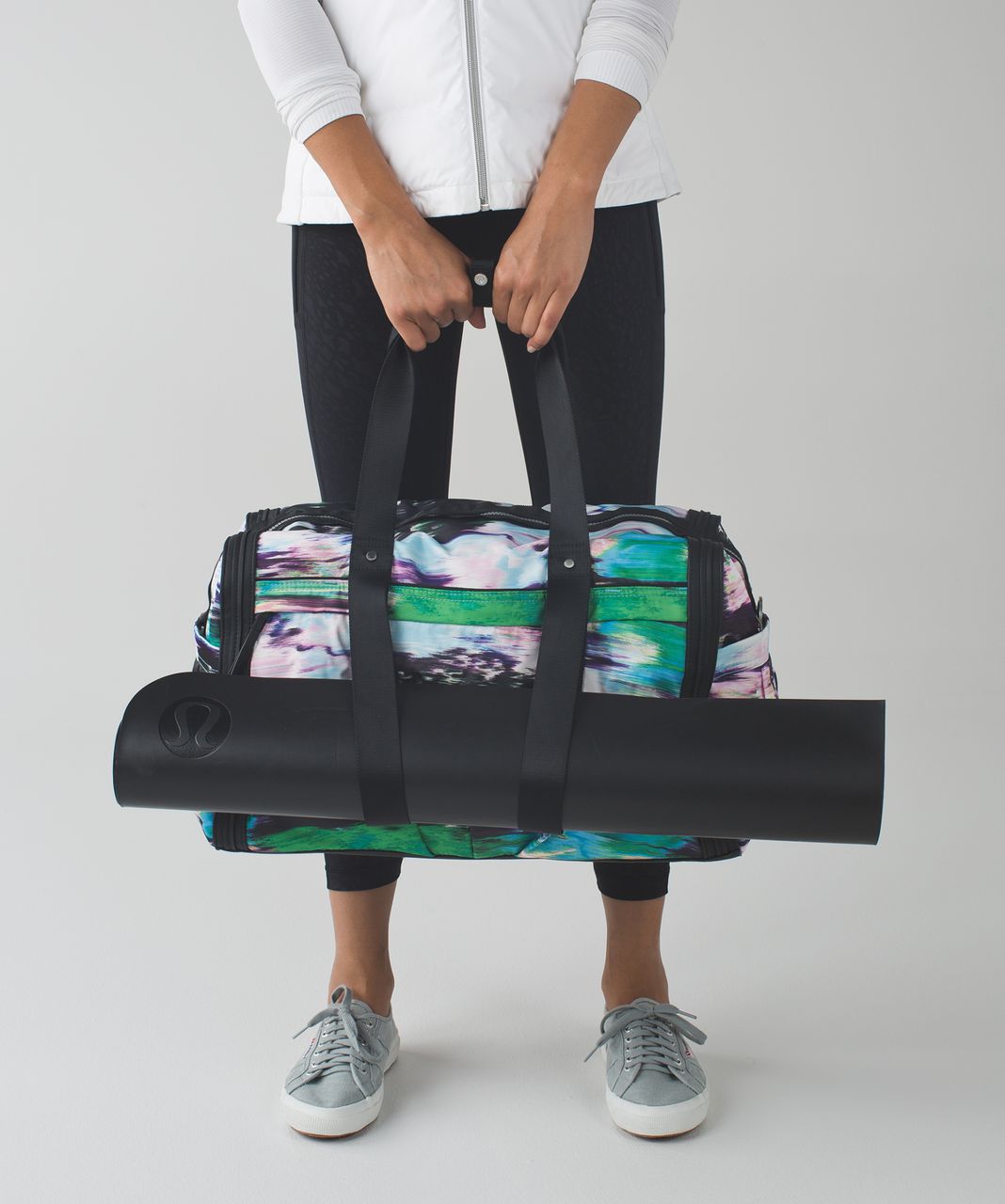 Lululemon Urban Warrior Duffel - Pigment Wind Dragonfly Multi / Black