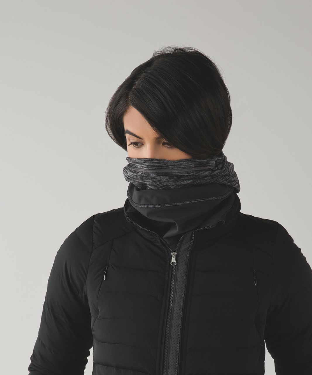 Lululemon Run Fast Neck Warmer *Softshell - Heathered Black / Black