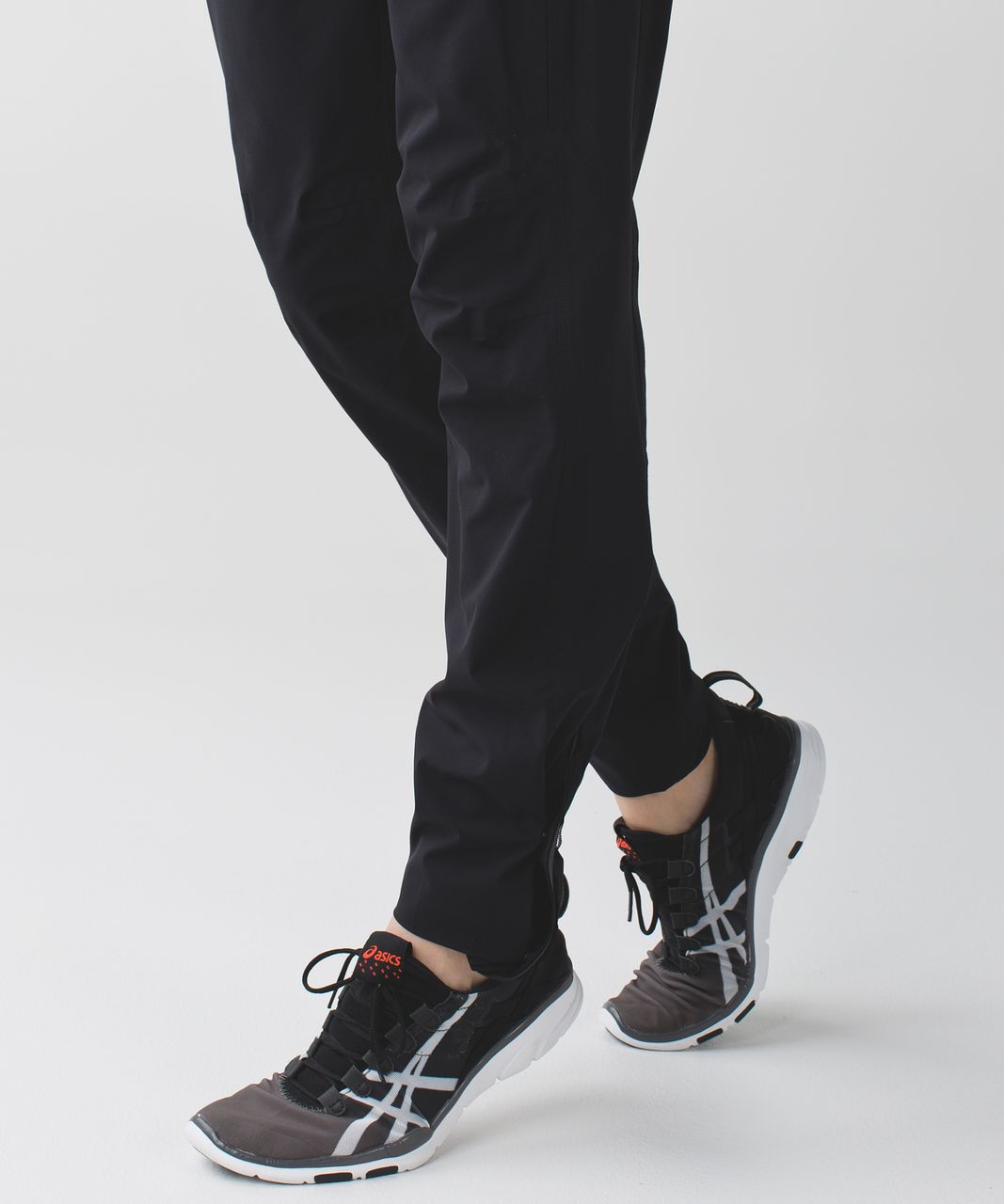 Lululemon Beat The Sleet Pant II - Black