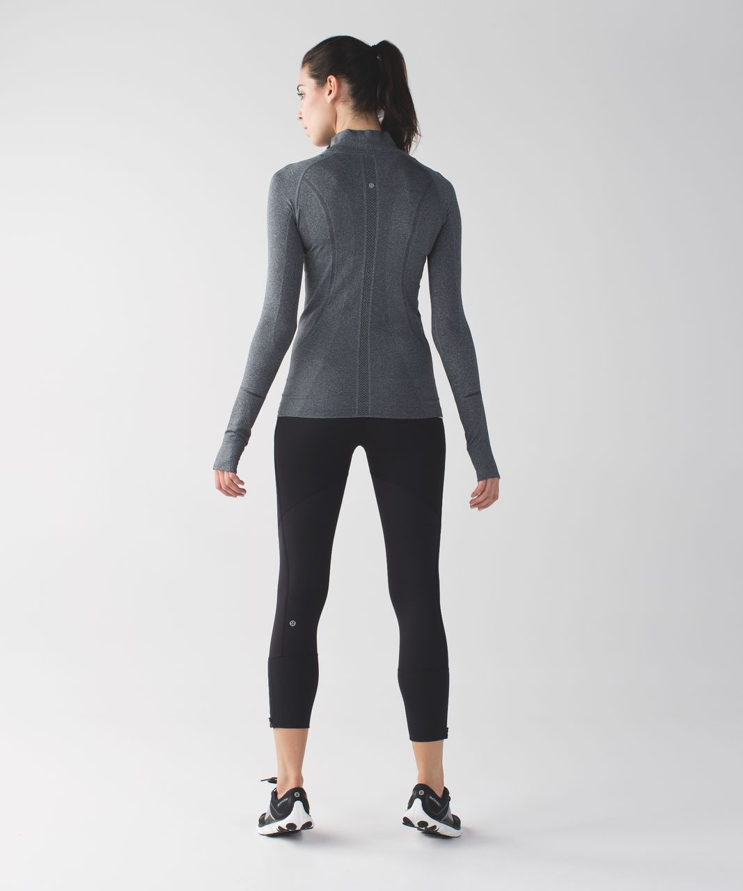 Lululemon Rebel Runner Crop - Black / Flashback Static Caspian Blue Sapphire Blue