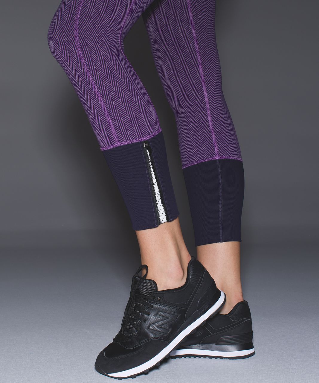 Lululemon Rebel Runner Crop - Giant Herringbone Black Grape Heathered Tender Violet / Black Grape