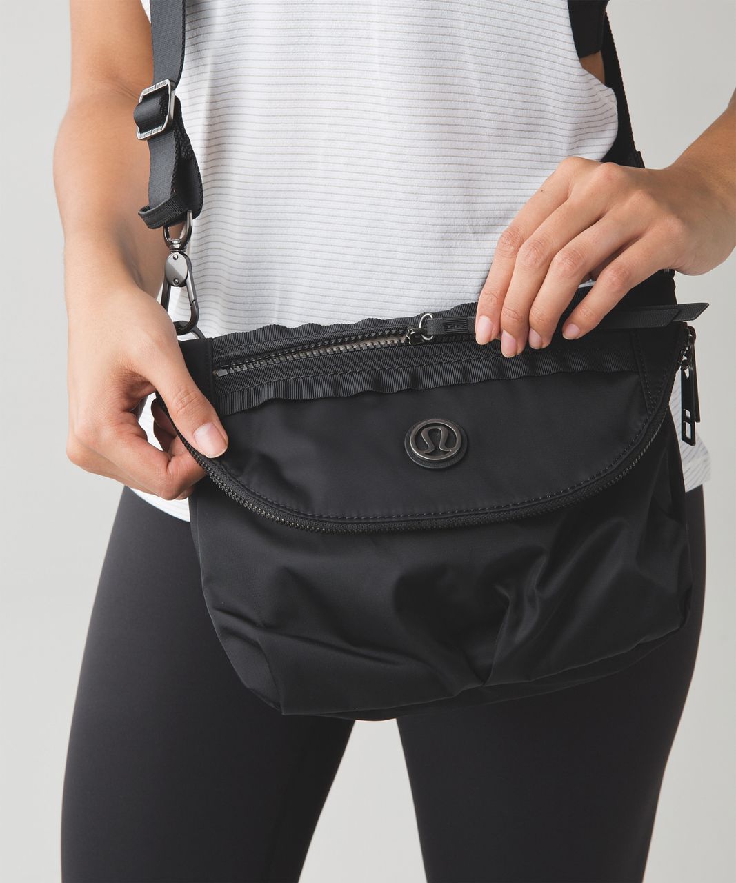 Lululemon Festival Bag - Black