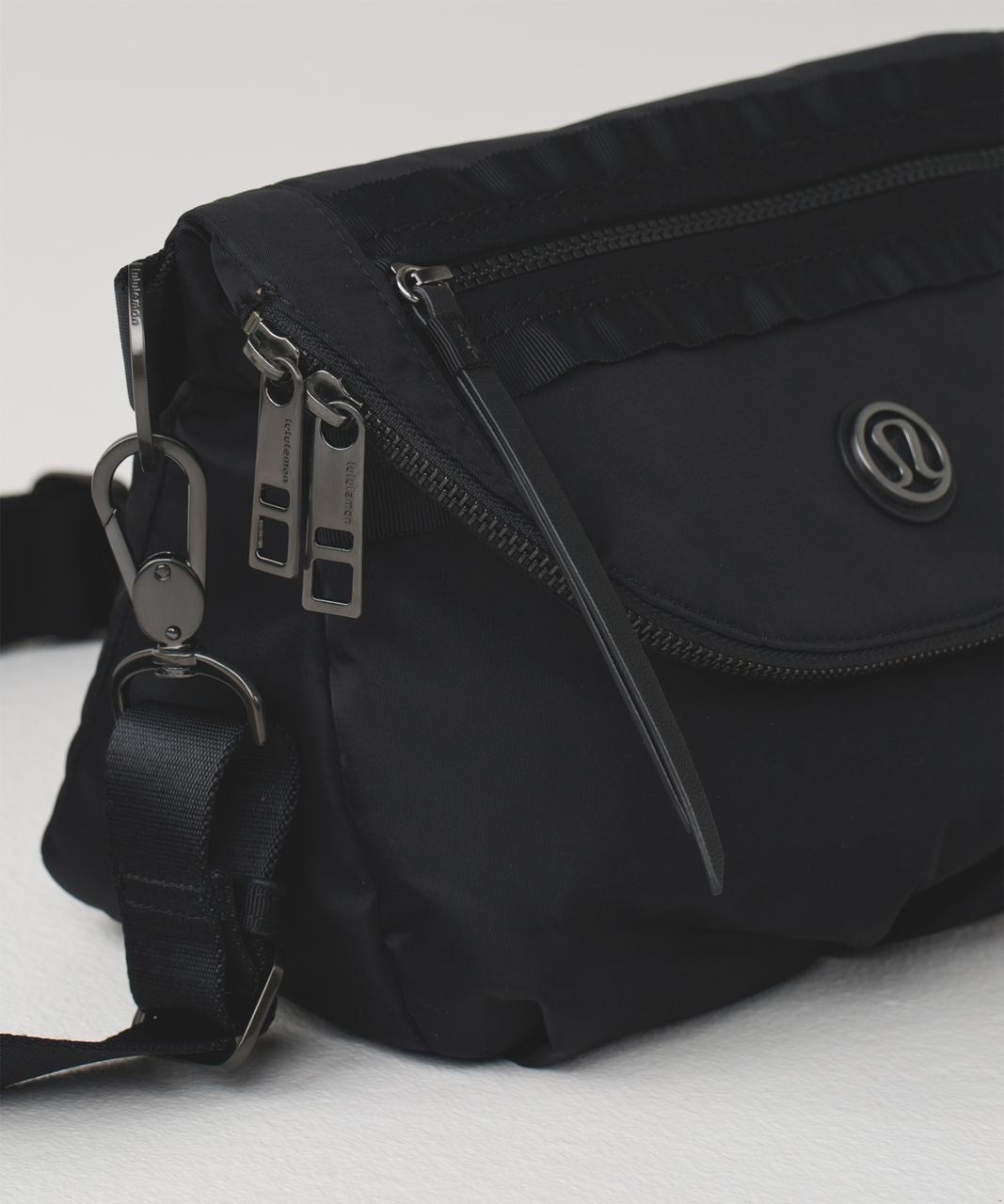 Lululemon Festival Bag - Black