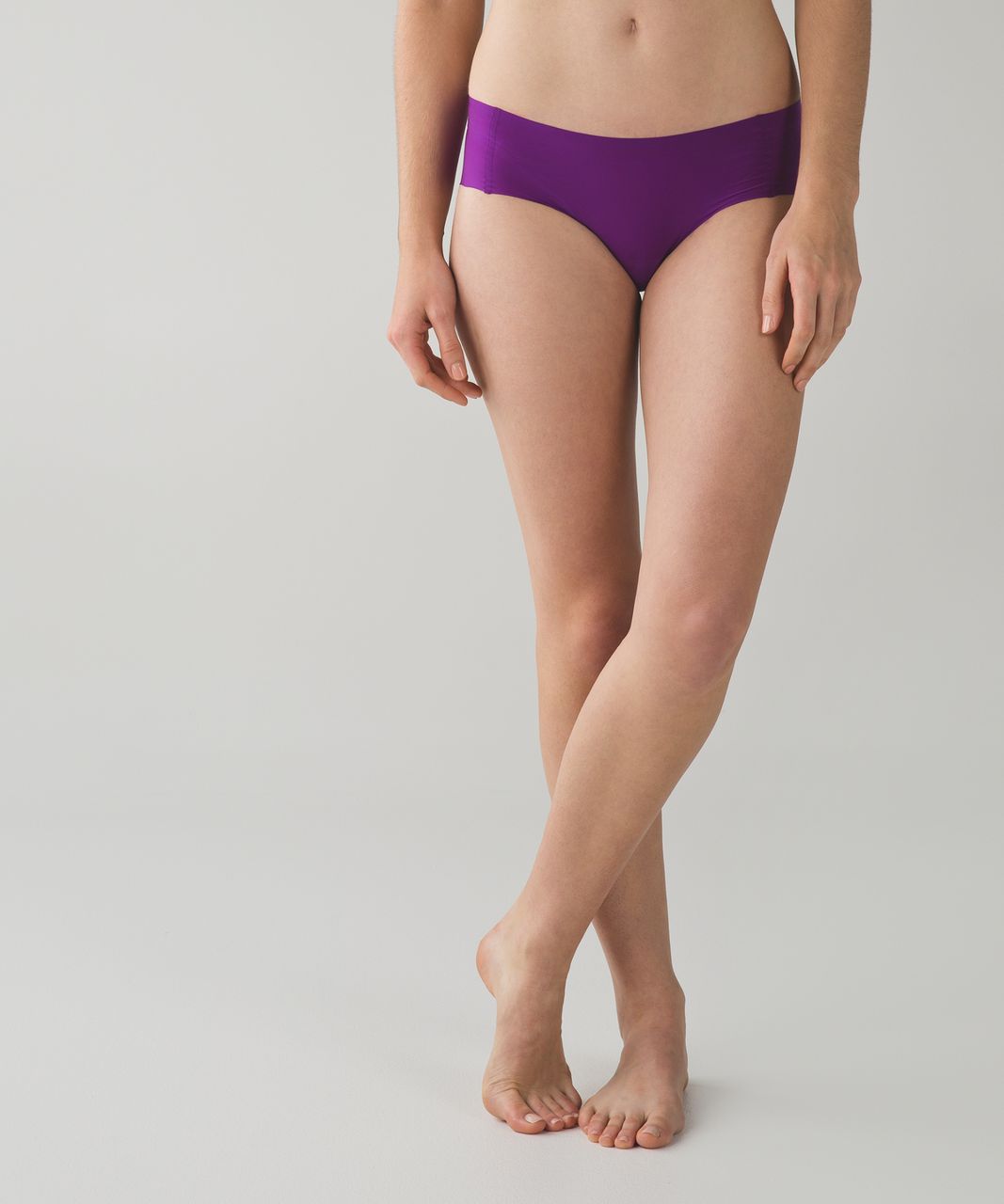 Lululemon Light As Air Hipster - Tender Violet