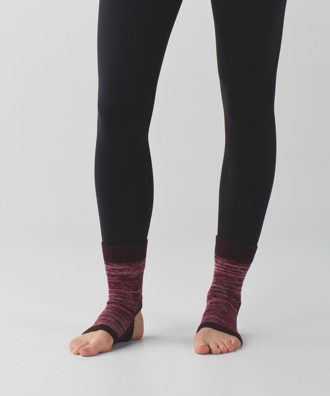 Lululemon Snow Amazing Leg Warmer - Bordeaux Drama / Berry Rumble