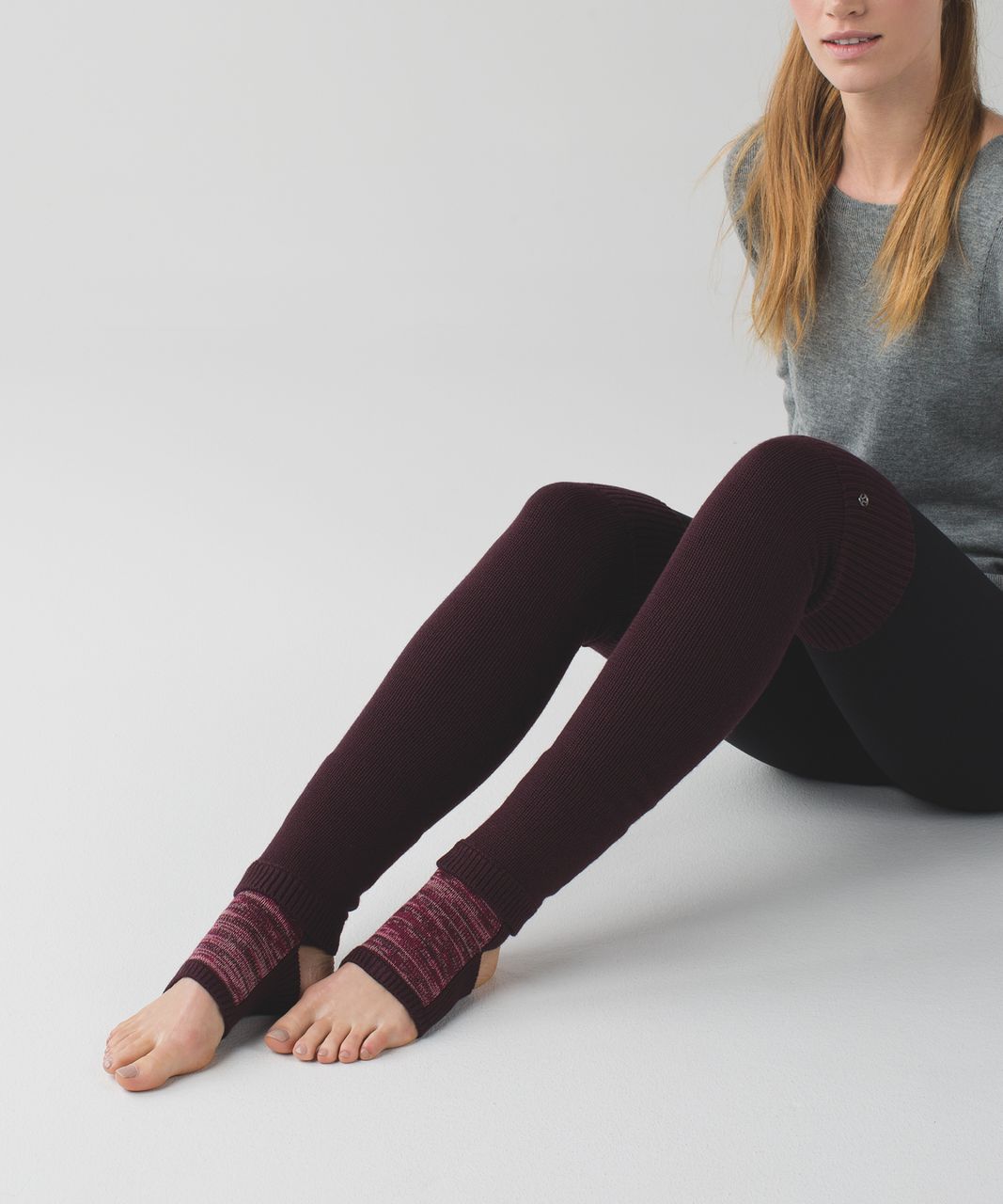 Lululemon Snow Amazing Leg Warmer - Bordeaux Drama / Berry Rumble