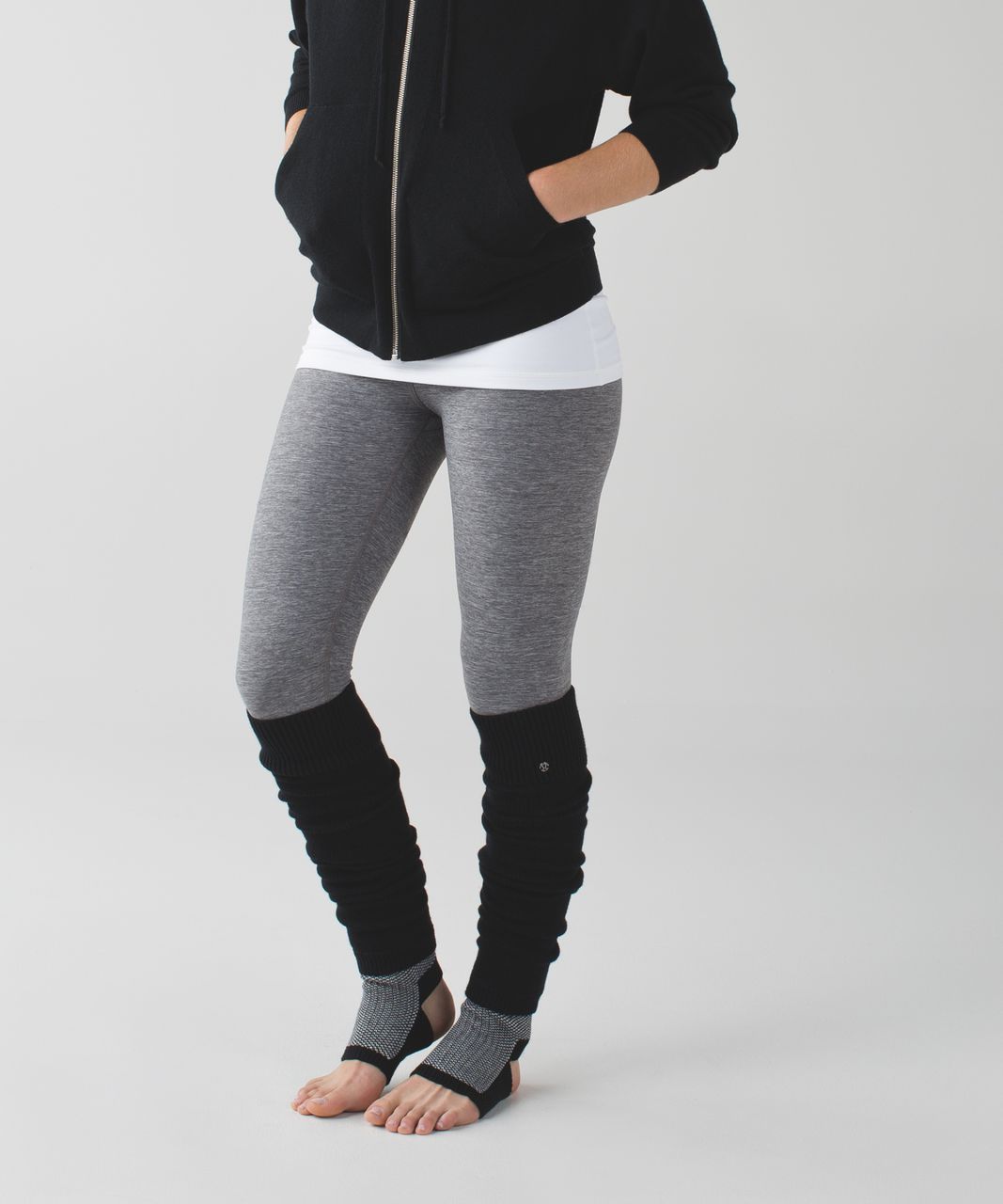 Lululemon Snow Amazing Leg Warmer - Black / White