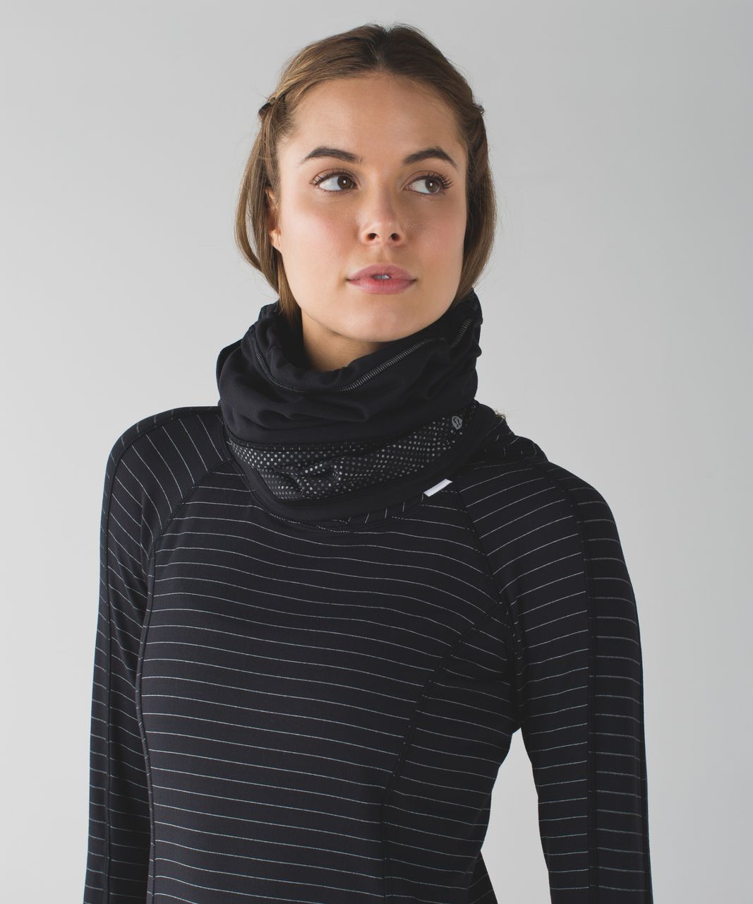 Lululemon Run Fast Neck Warmer *Lights Out - Ravish Reptile Silver Black / Black