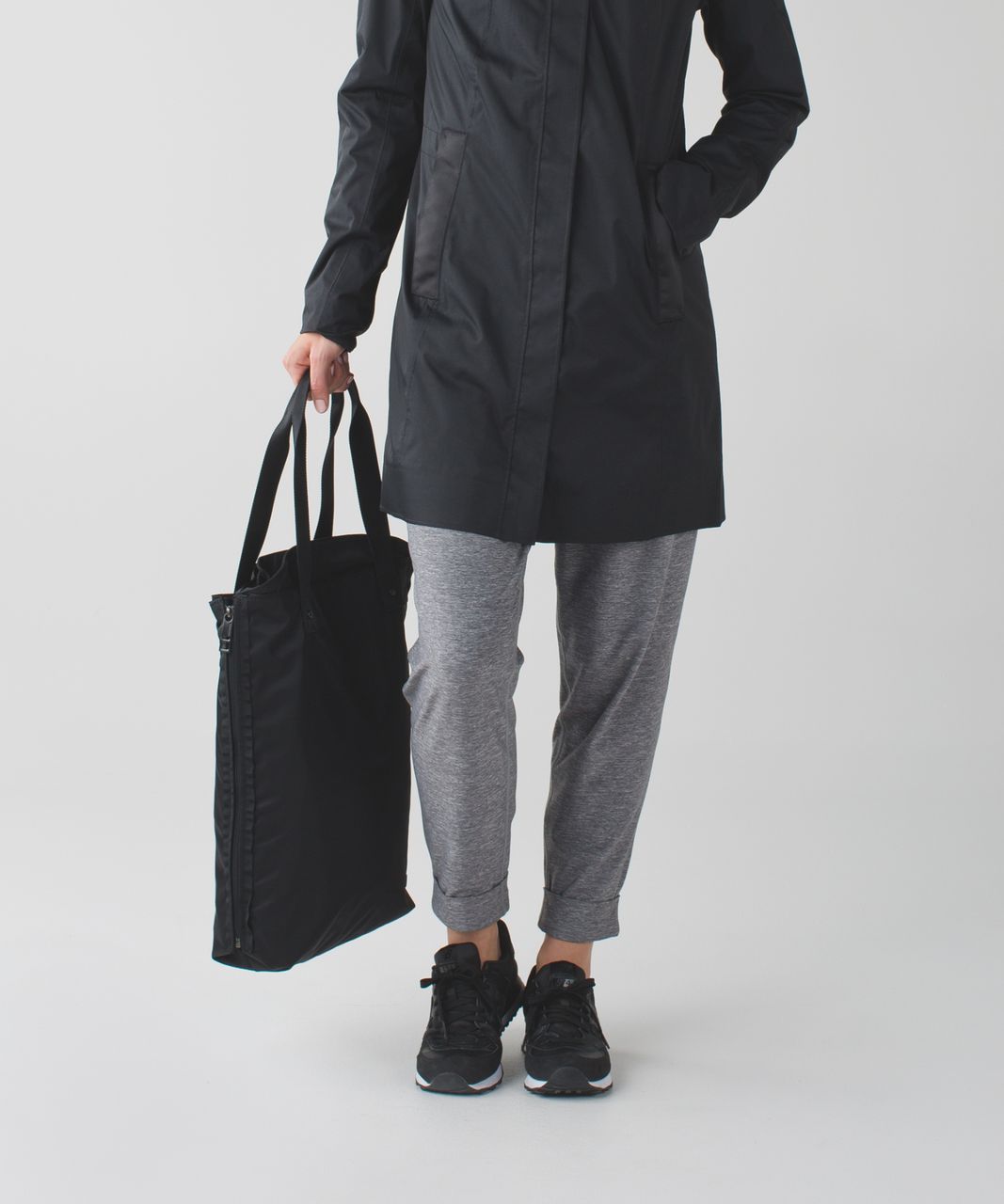 Lululemon Bring It Om Tote - Black