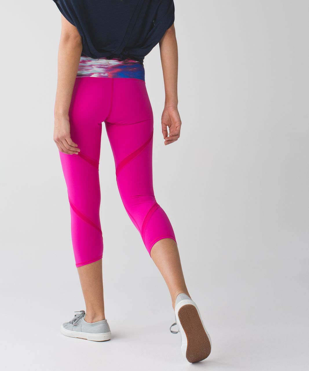 Lululemon Wunder Under Crop (Hi-Rise) *Shine On - Jewelled Magenta / Pigment Wind White Multi