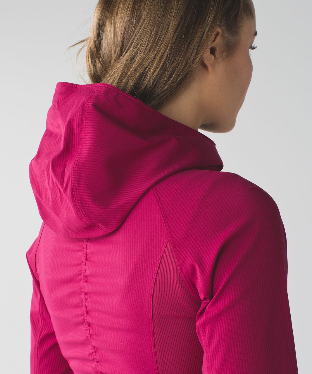 Lululemon In Flux Jacket - Berry Rumble