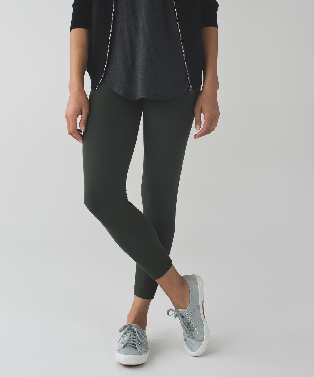 Lululemon Relaxed High-Rise Jogger - Everglade Green - lulu fanatics