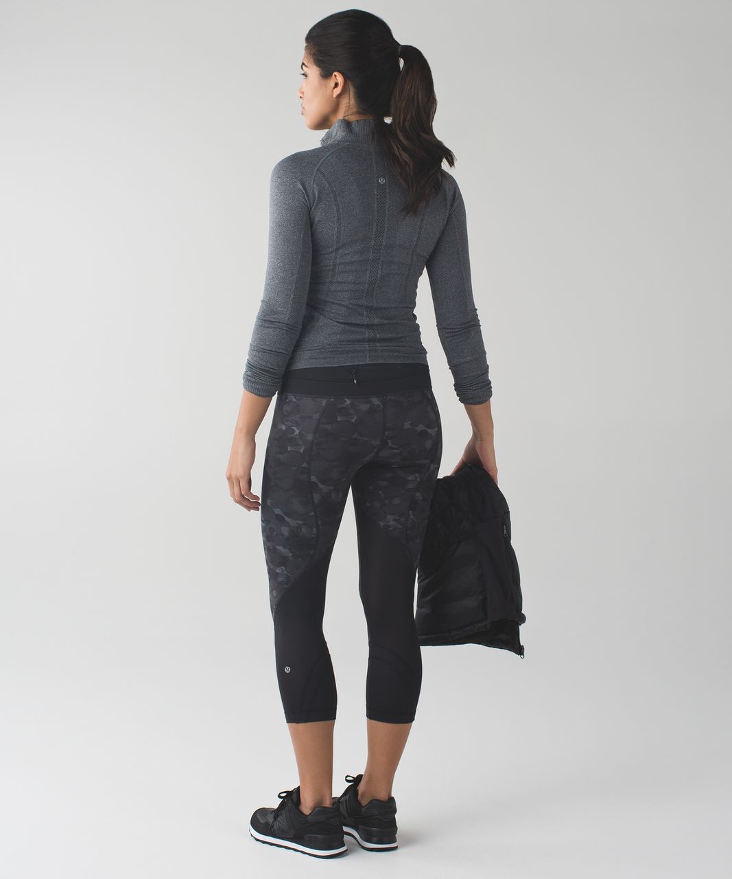 Lululemon Inspire Crop II *Luxtreme - Heathered Black / Black - lulu  fanatics