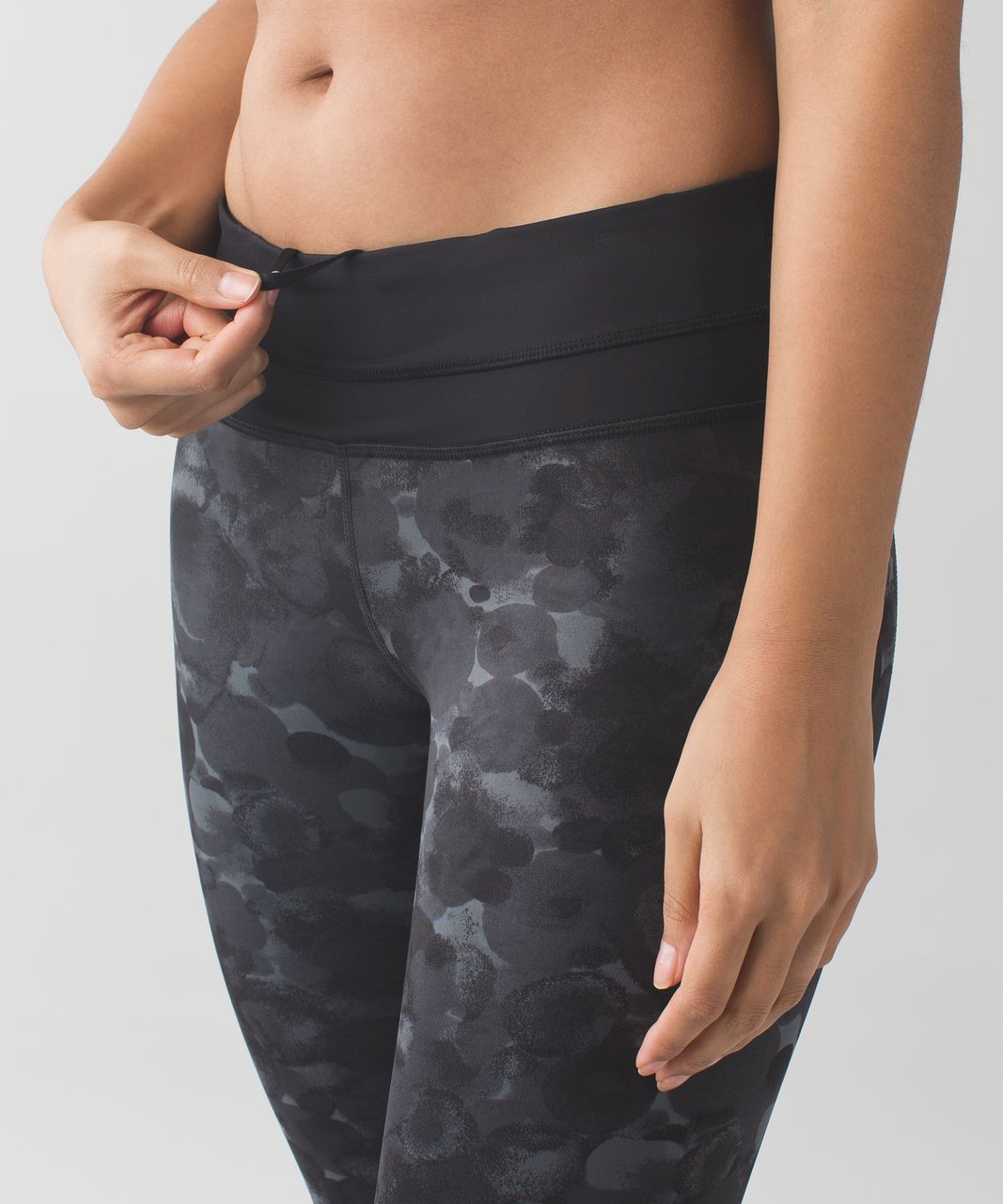 Lululemon Run:  Inspire Crop II *All Full-On Luxtreme - Poppy Petals Dark Slate Black / Black