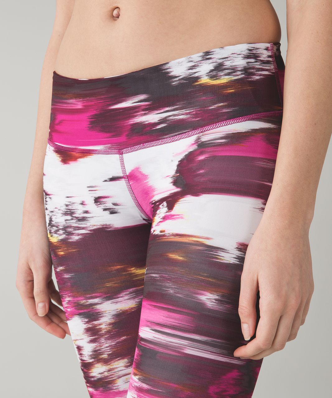 Lululemon Wunder Under Pant III *Full-On Luxtreme - Pigment Wind Berry Rumble Multi