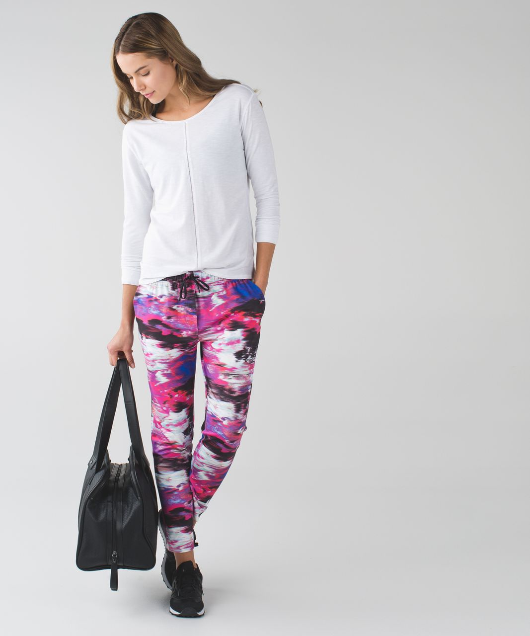 Lululemon Jet Crop (Slim) *Luxtreme - Pigment Wind White Multi