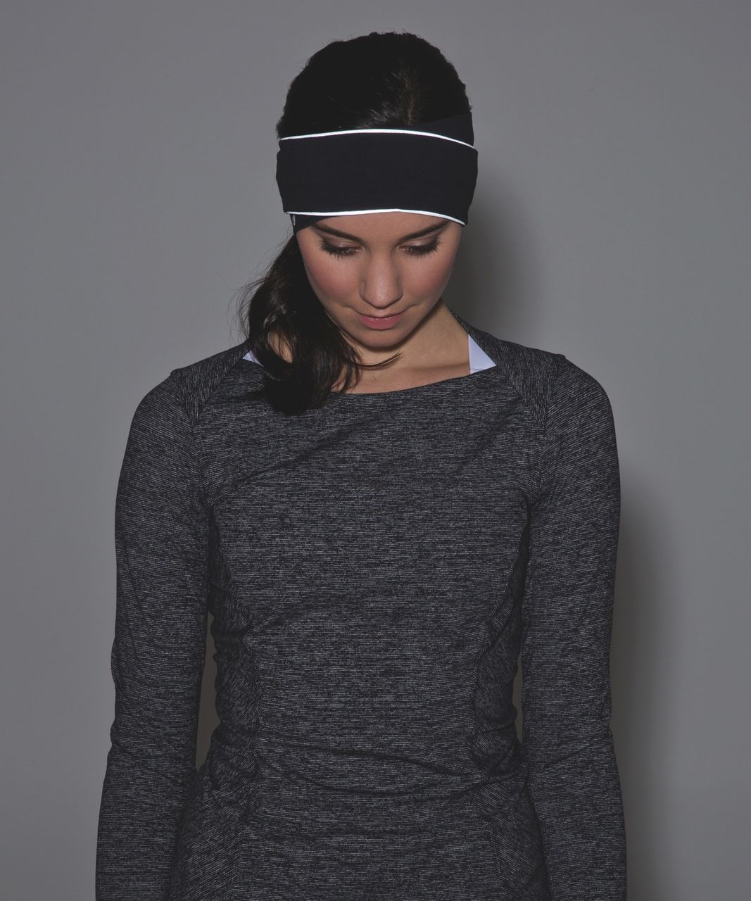 Lululemon Run And Done Ear Warmer *Ponytail - Black / Black