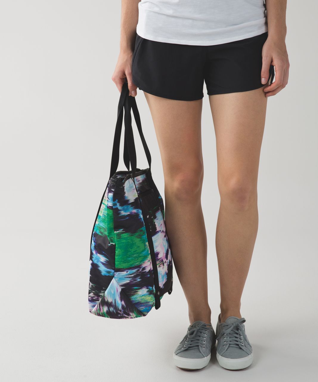 Lululemon Summer Lovin' Tote - Pigment Wind Dragonfly Multi