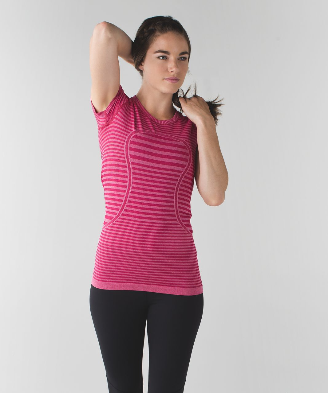 Lululemon Swiftly Tech Short Sleeve Crew - Heathered Berry Rumble