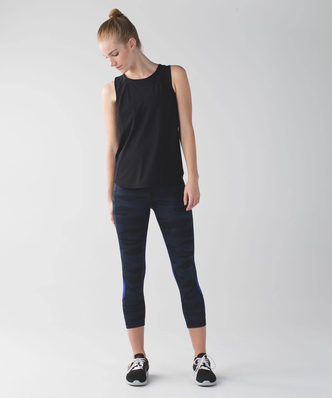 Lululemon Pace Rival Crop *Full-On Luxtreme - Mini Coast Camo Deep Navy Black