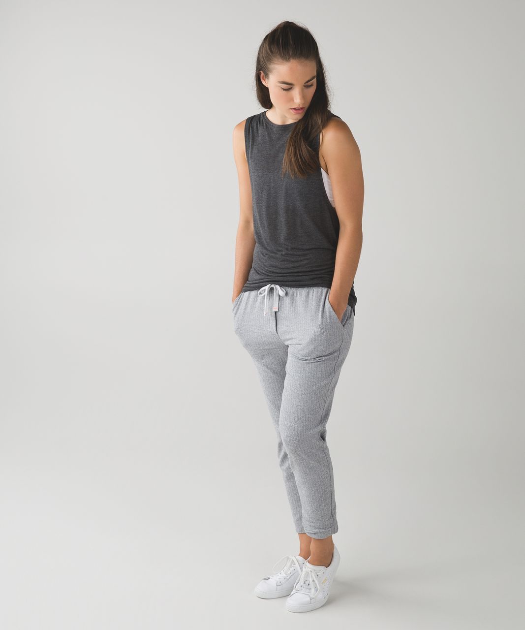 Lululemon Take It Easy Tank - Heathered Mod Black