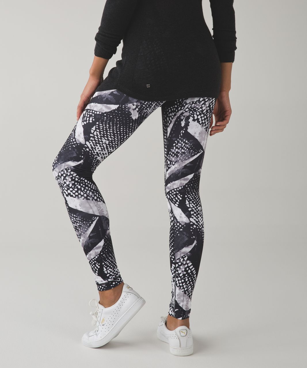 Lululemon Wunder Under Pant III (Reversible) - Black / Regal Plum / Miss  Mosaic Black - lulu fanatics