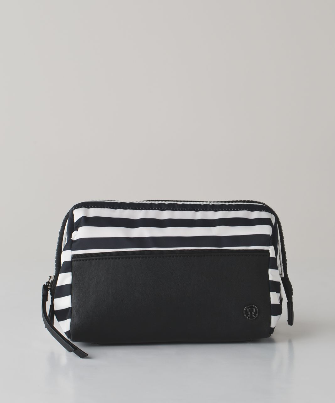 Lululemon Mind And Body Kit - Apex Stripe Printed White Black