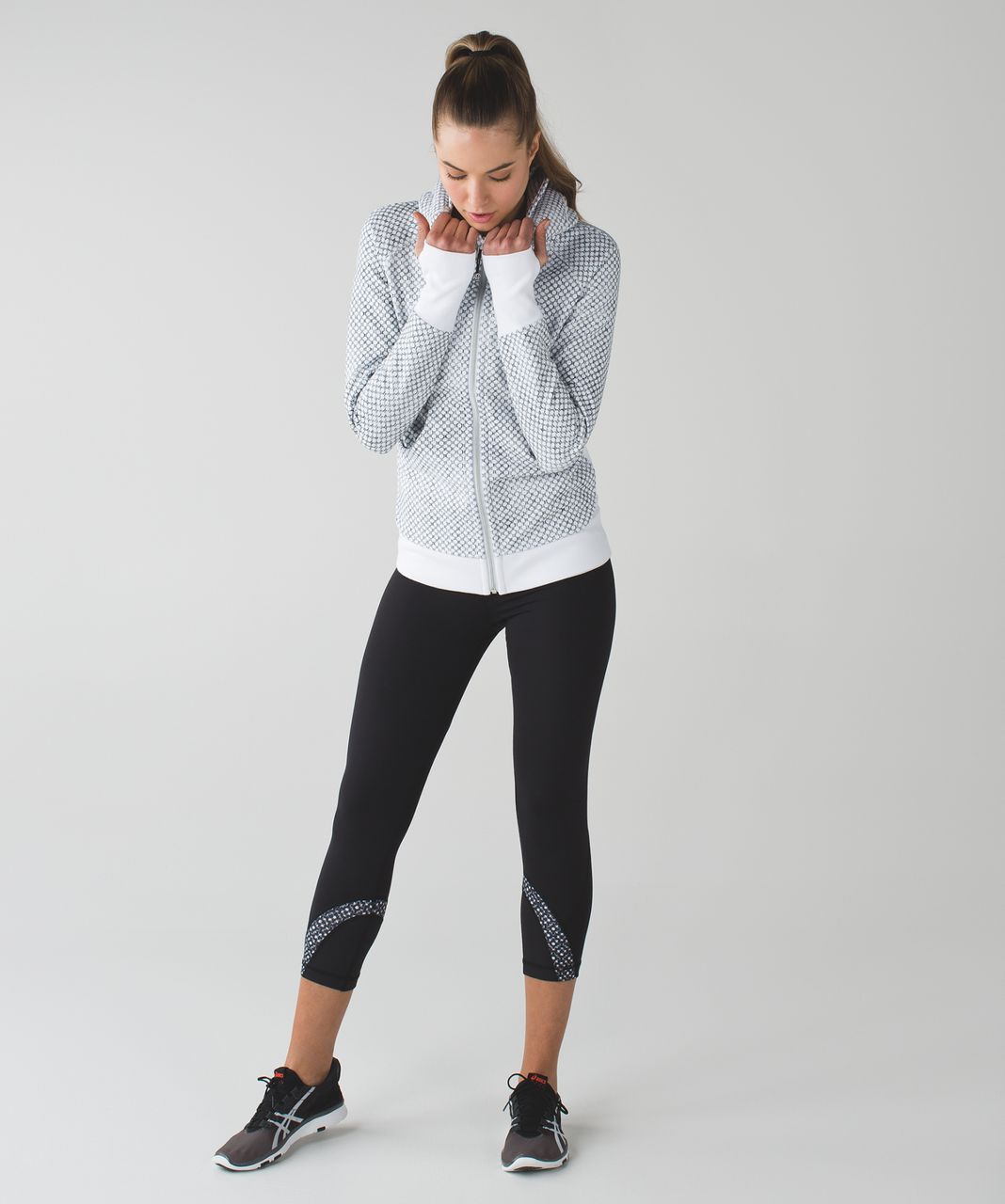 Lululemon Scuba Hoodie III - Dottie Eyelet White Black / White - lulu ...