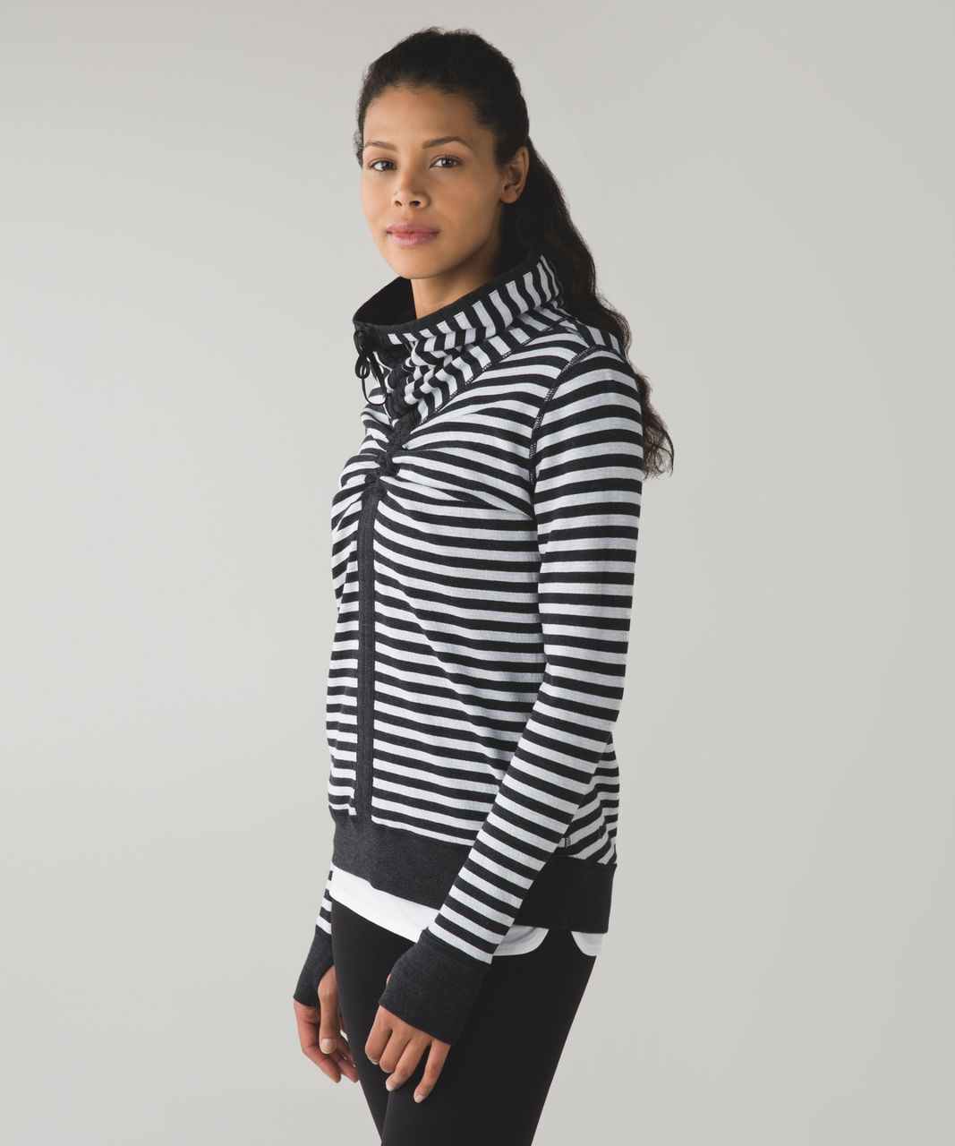 Lululemon In A Cinch Long Sleeve Tee - Heathered Black / Super Wide Load Stripe Heathered Black White / Heathered Black