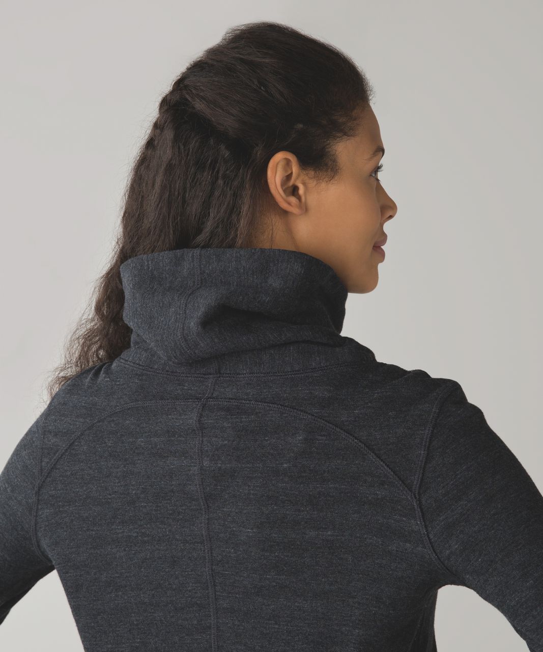 Lululemon In A Cinch Long Sleeve Tee - Heathered Black / Super