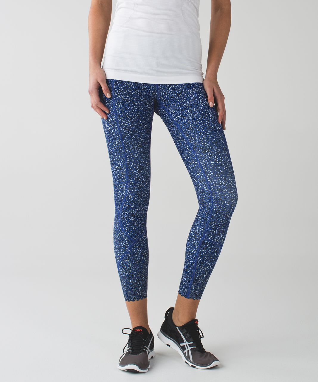 Lululemon Tight Stuff Tight - Simply Shadow Wrap Sapphire Blue Black - lulu  fanatics