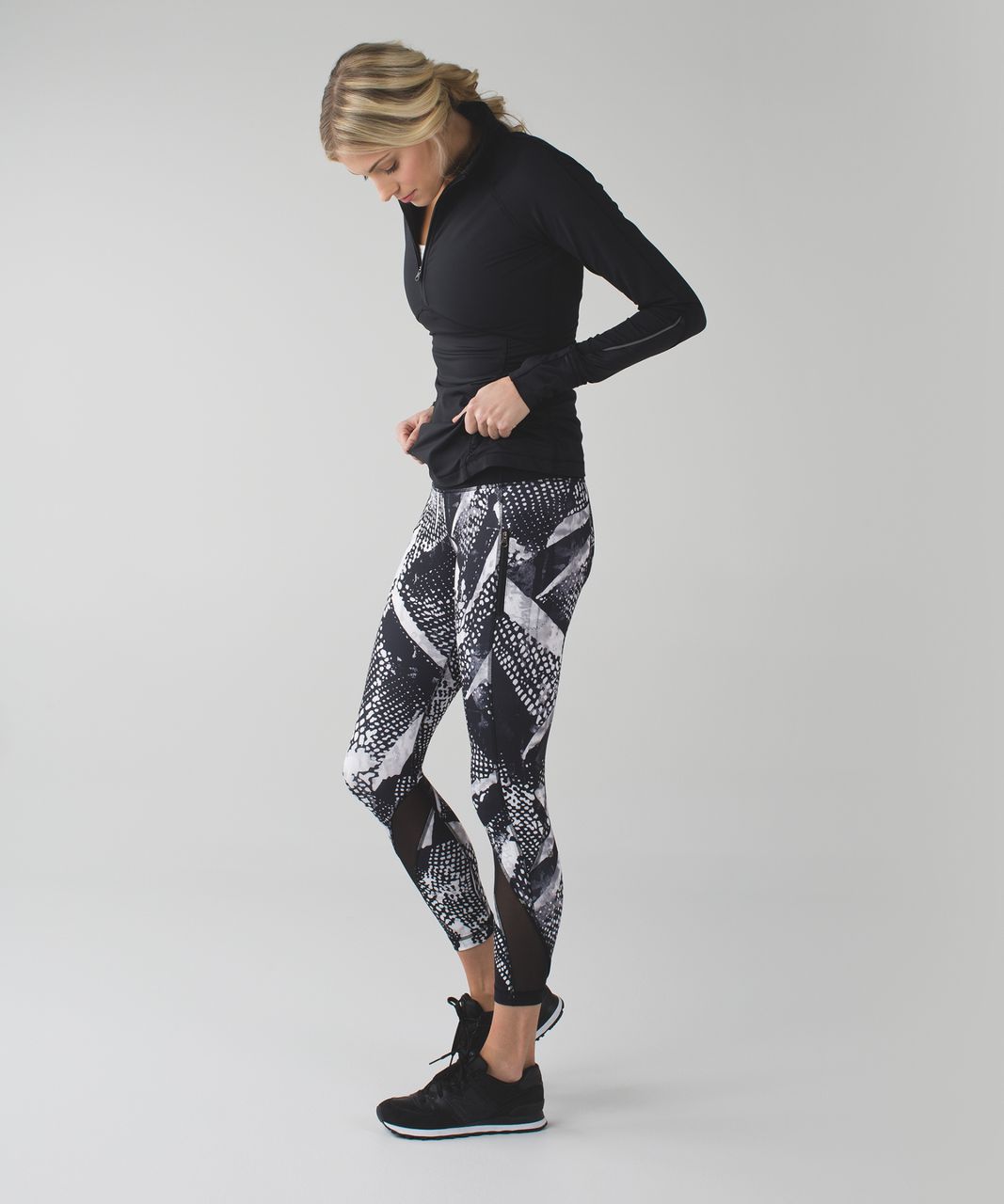 Lululemon Inspire Tight II (Mesh) *Full-On Luxtreme - Static Mist White  Black / Black - lulu fanatics