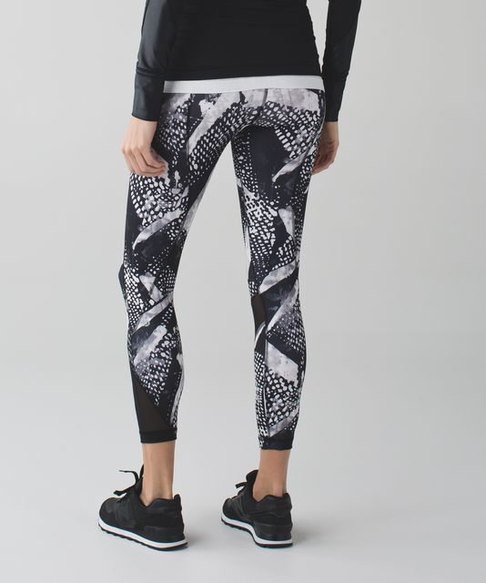 Lululemon Inspire Tight II (Mesh) - Space Dye Camo Black Dark