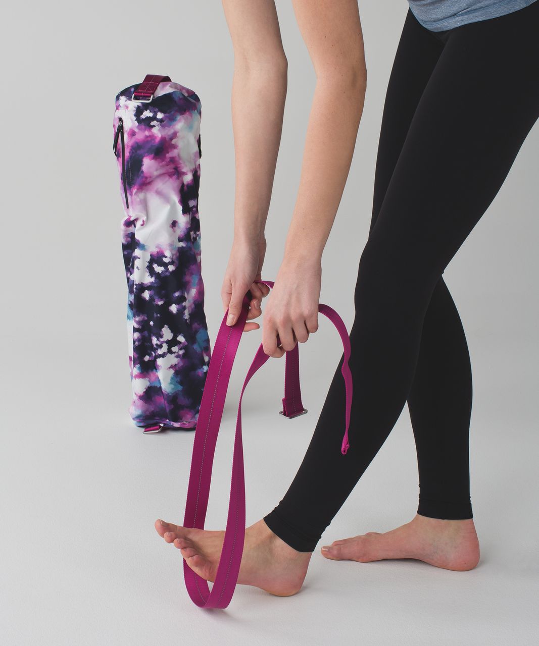 Lululemon Drishti Yoga Tote - Blooming Pixie Multi